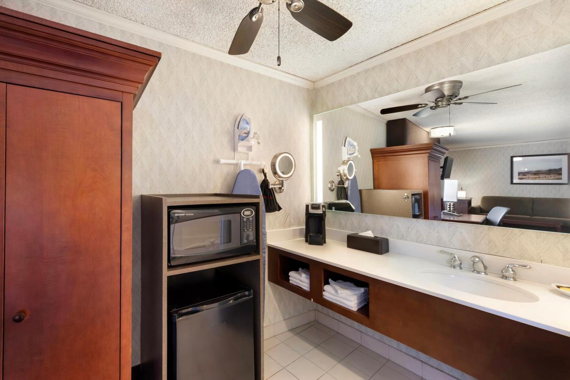 Best Western Plus Black Oak Paso Robles Værelse billede
